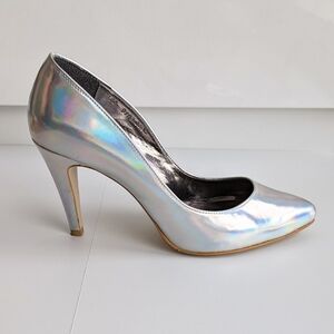 High heels holographic metallic silver 8.5